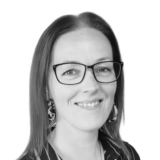 contact us and Ditte Jensen by mail and phone