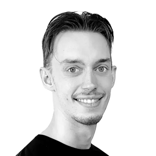 Contact information to Sebastian Holm