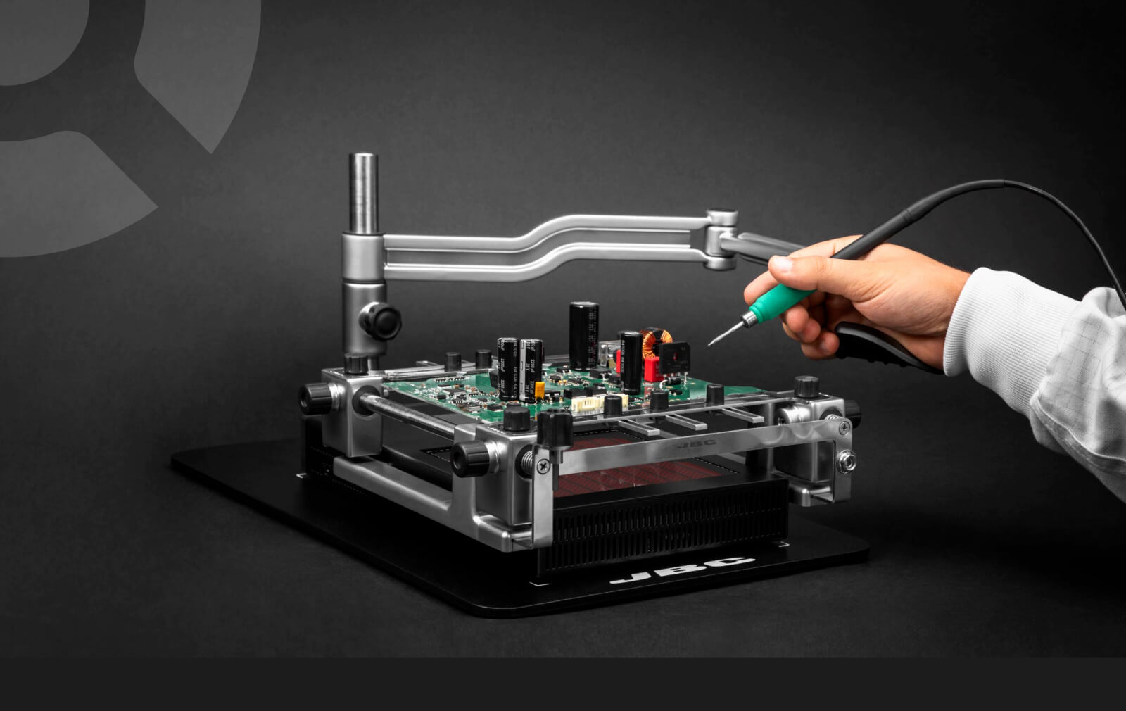 Precision & ease on every repair with a PCB rework bench | JBC tools